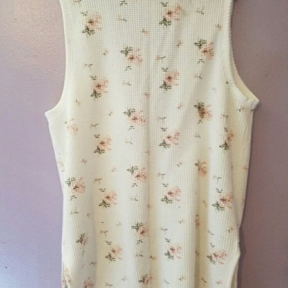 Shirt - Picture 3 of 3